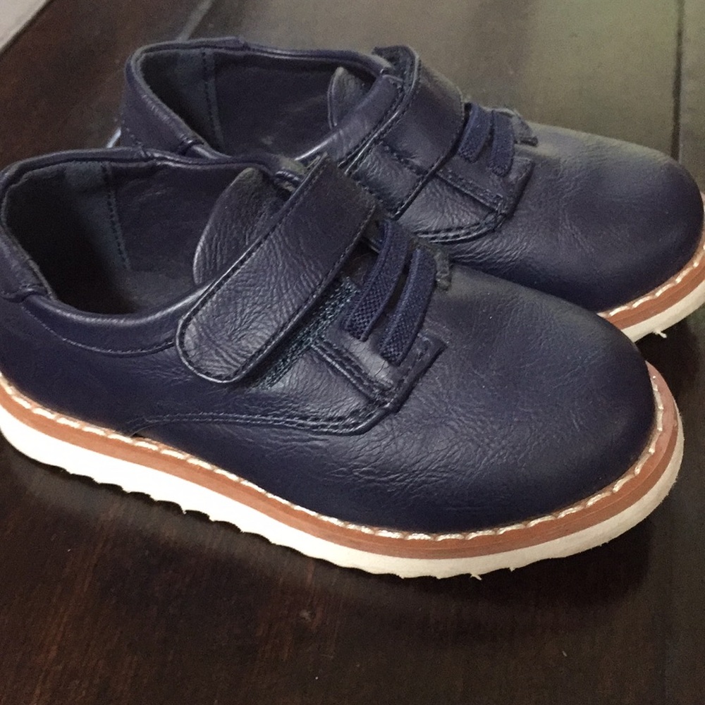 Cat and Jack toddler shoes